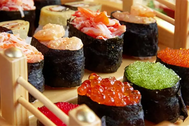 sushi rolls